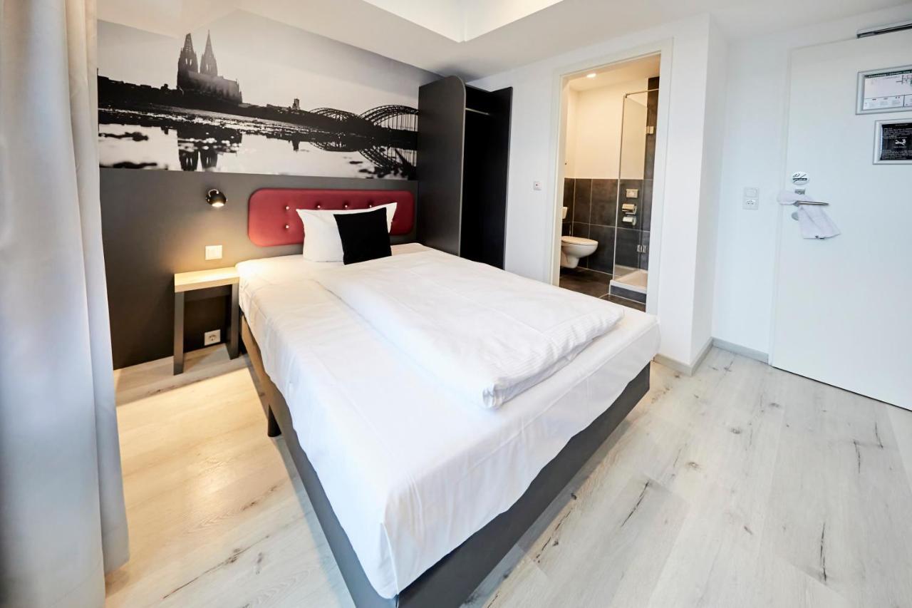 Smarty Cologne Dom Hotel - Boardinghouse - Kontaktloser Self Check-In Exterior foto