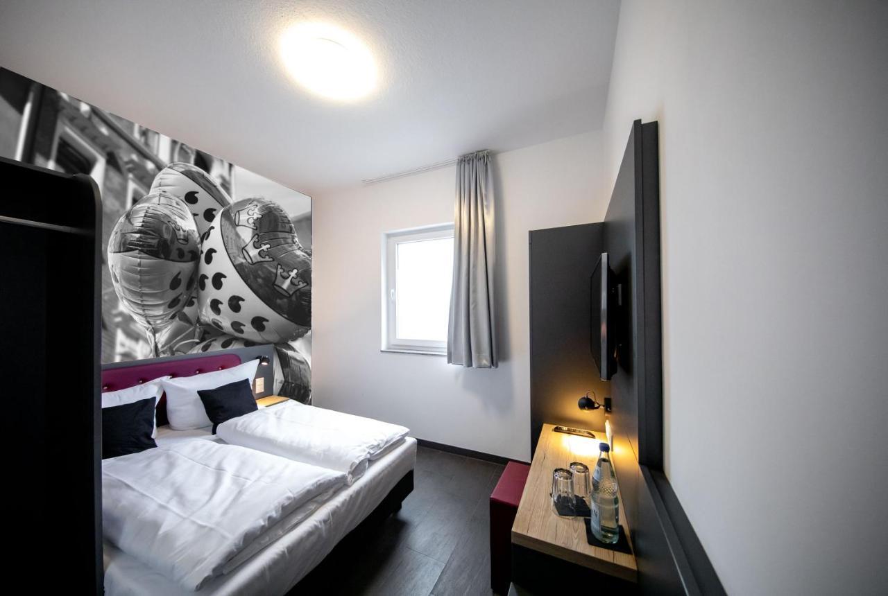 Smarty Cologne Dom Hotel - Boardinghouse - Kontaktloser Self Check-In Exterior foto
