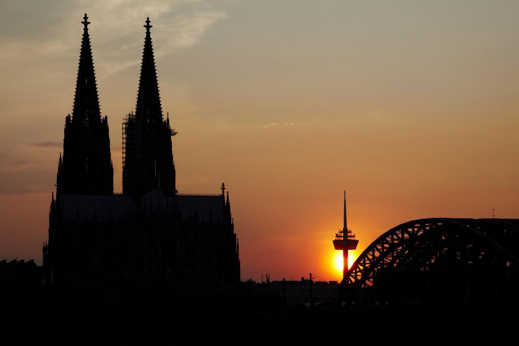Smarty Cologne Dom Hotel - Boardinghouse - Kontaktloser Self Check-In Exterior foto